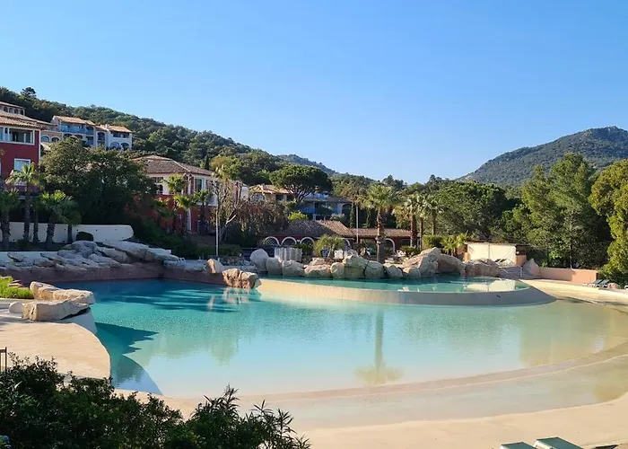 Les Restanques Du Golfe De Saint Tropez,